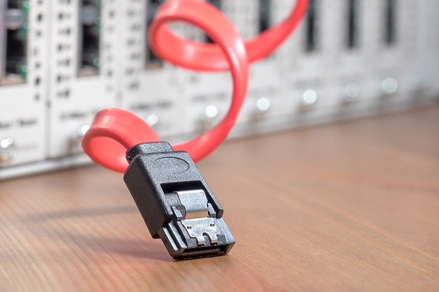 Earthquake Risk Transfer for Information Technology