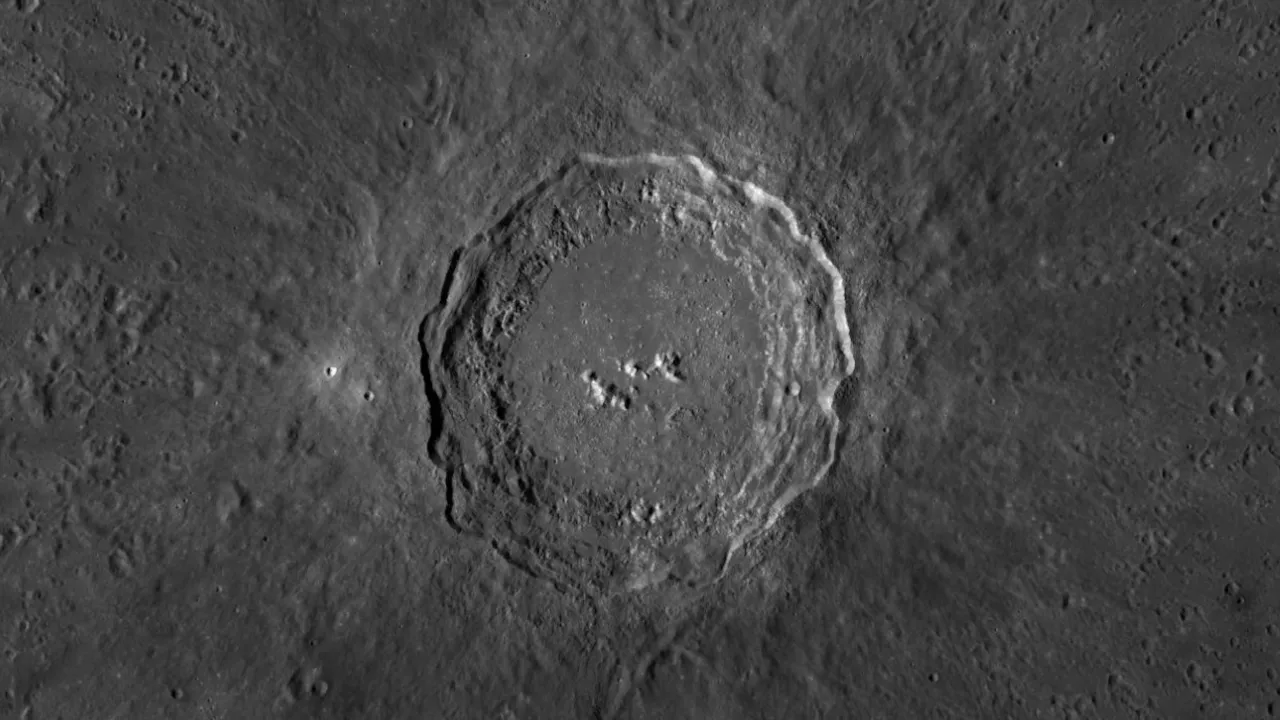Moon hole